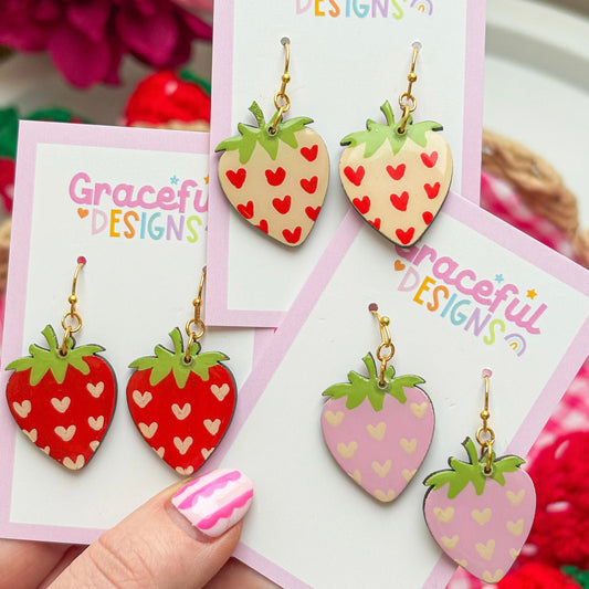 Love-Seed Strawberries Earrings