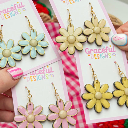 Sweetheart Daisy Drops Earrings