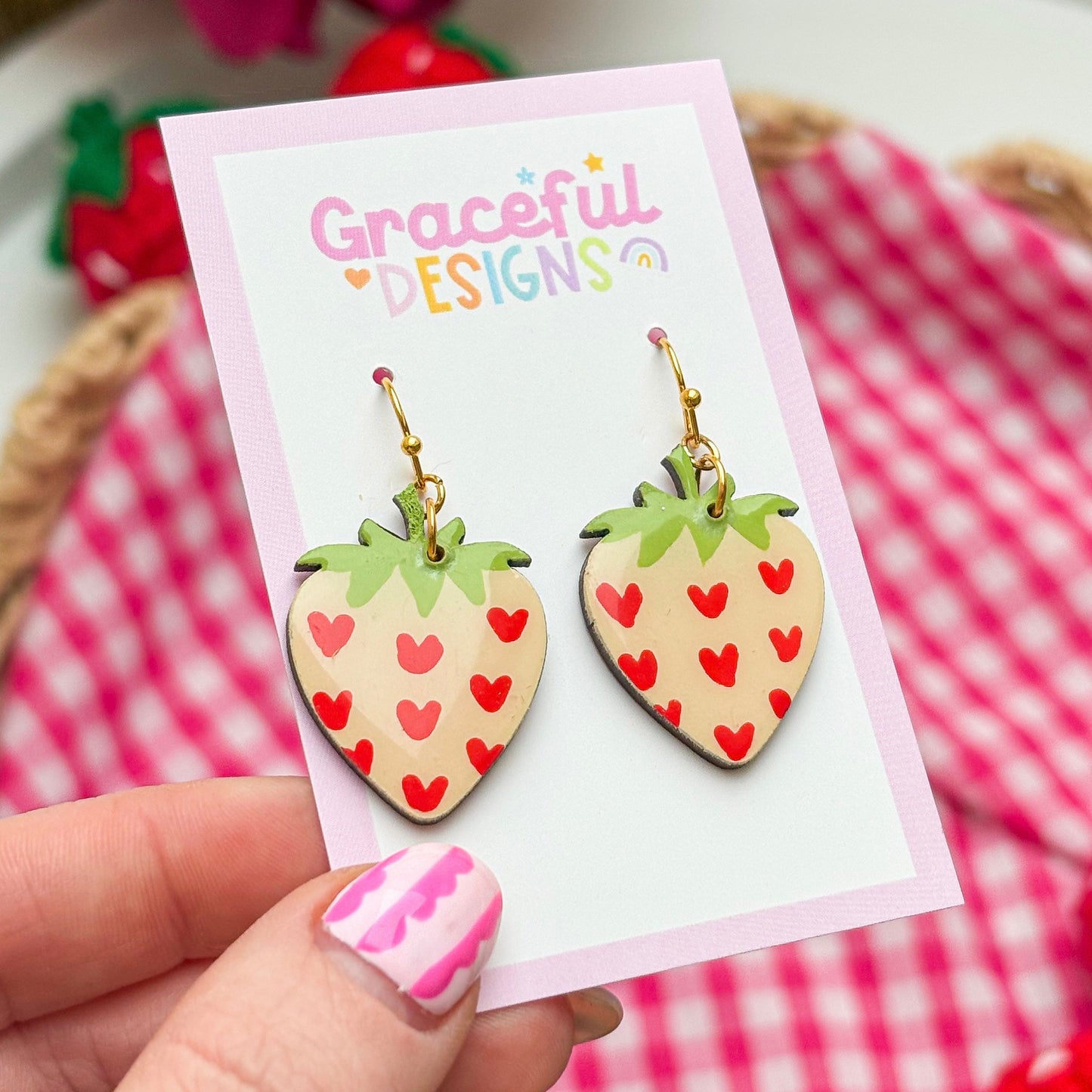 Love-Seed Strawberries Earrings