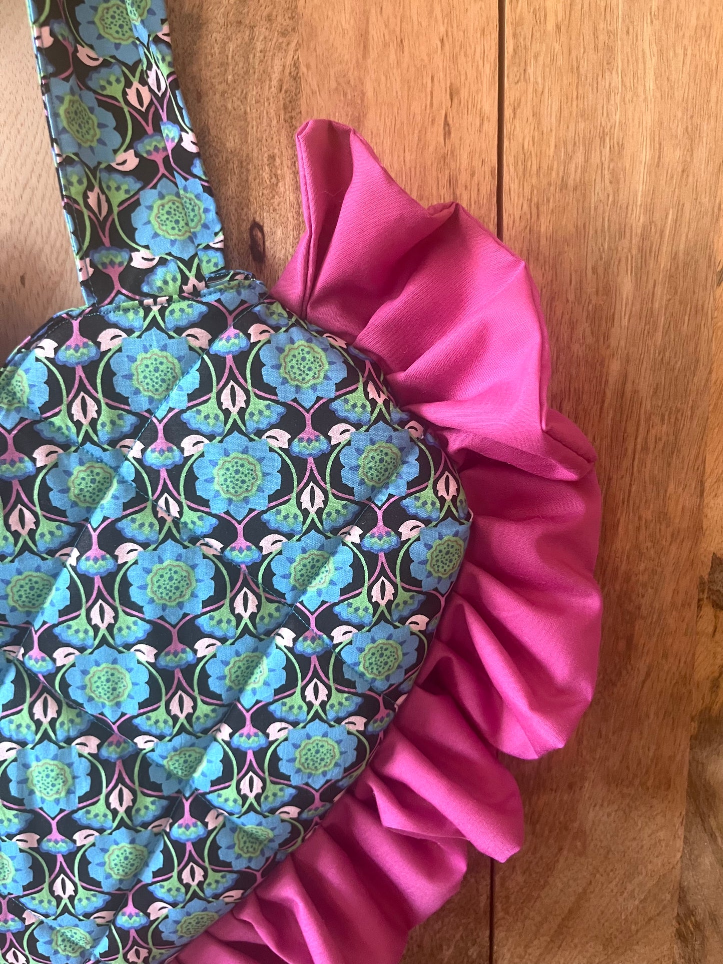 Small Bright Pattern Frill Heart Tote Bag (with bow)
