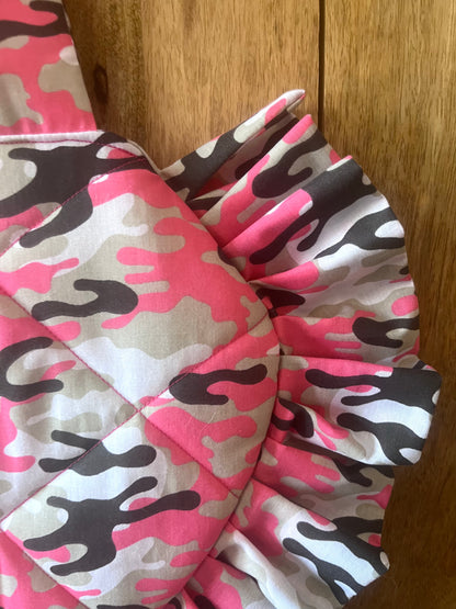Small Pink Camo Frill Heart Tote Bag (with bow)