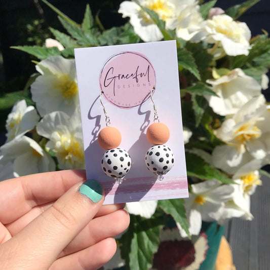 The ‘Lulu’ Earrings - Peach